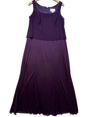 David's Bridal Womens Chiffon Evening Gown Sleeveless Beaded Trim Sz 16WP Purple